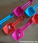 PARTIJ STRANDSCHEPJES 20CM IN 3 KLEUREN 