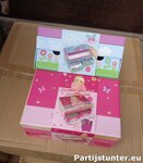 PARTIJ VERSIER JE EIGEN SIERADENDOOS +/- 485PCS