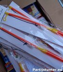 PARTIJ GOEDKOOP LAMPIONSTOKjE MET LAMPJE