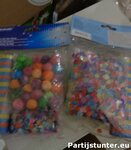 PARTIJ FEESTZAK MET SERPENTINE ,WATTENBOLLETJES EN CONFETTI