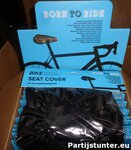PARTIJ ZADELHOES VOOR FIETS IN DISPLAY