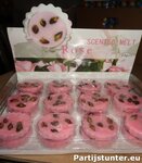 PARTIJ WAXMELT ROSE IN DISPLAY