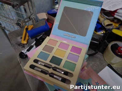 PARTIJ PRETTY EYES 9 COLOR EYES SHADOW PALETTE