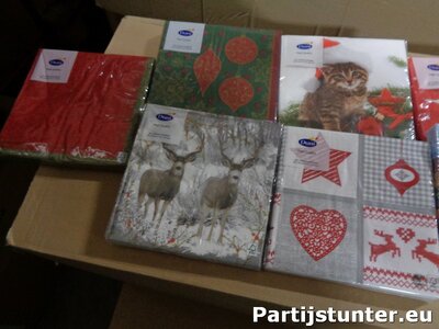 PARTIJ KERSTSERVETTEN DUNI 3 LAAGS  33X33CM 