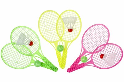 PARTIJ TENNIS SETJE MET BAL EN VEERTJE