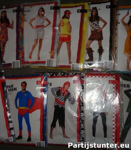 PARTIJ VERKLEEDPAKKEN PARTY MIX DAMES EN HEREN ASSORTI