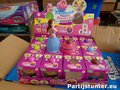 PARTIJ CUPCAKE GIRL IN DISPLAY 