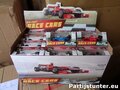 PARTIJ RACEAUTO 1:72 DIE CAST METAL IN DISPLAY