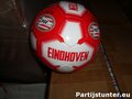 PARTIJ VOETBAL P.S.V. ROOD WITTEN EINDHOVEN MAAT 5 