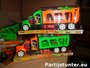 PARTIJ TRUCK MET DINO'S 